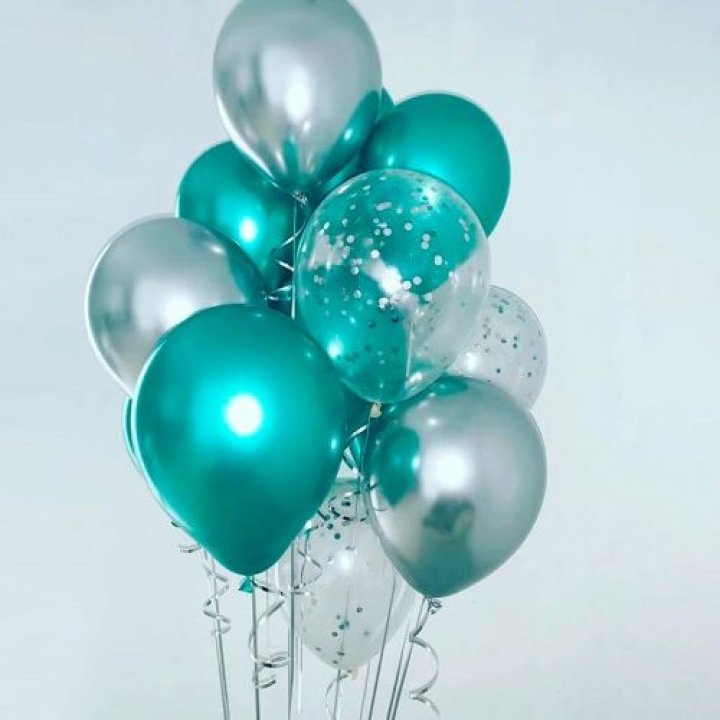 Фонтан шаров "Изумрудный" в Мурманске