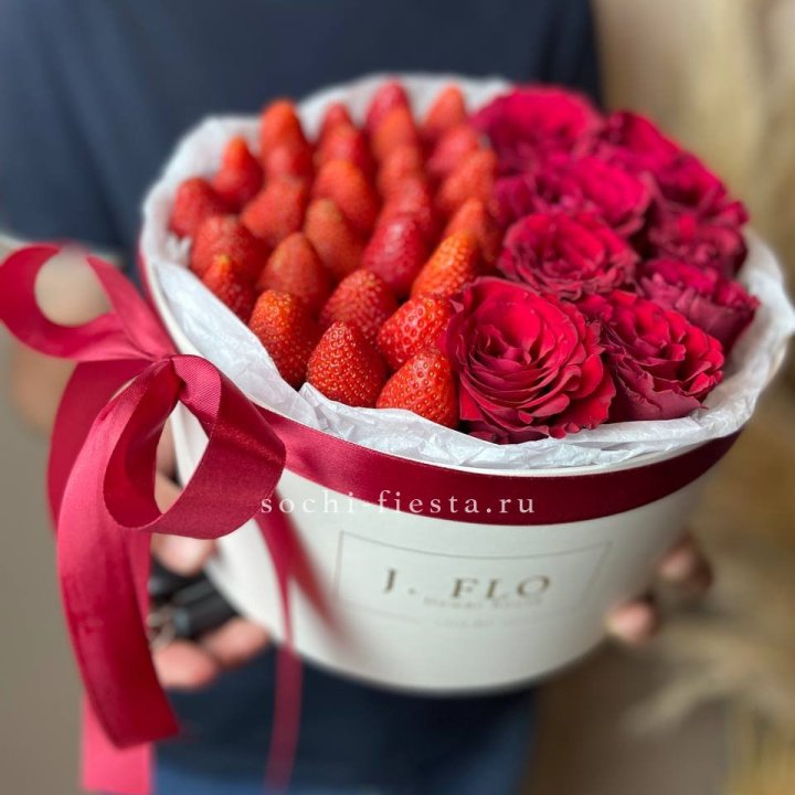 Клубничный бокс №1 в Мурманске
