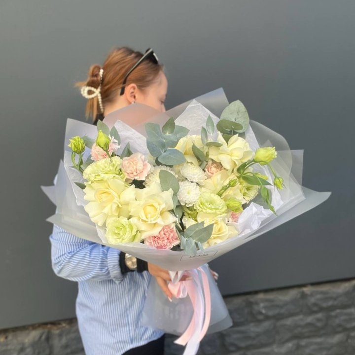  Букет  "Тонкая луна" в Мурманске