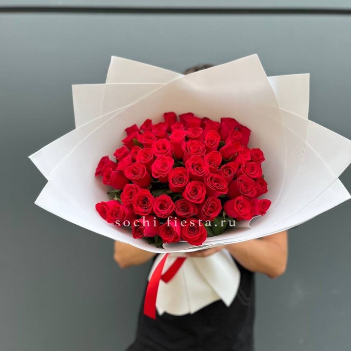 51  красная роза в Мурманске