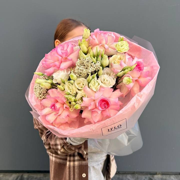 Букет "Розы с эустомой" в Мурманске