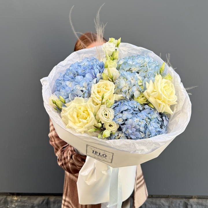 Букет "Глубина глаз" в Мурманске