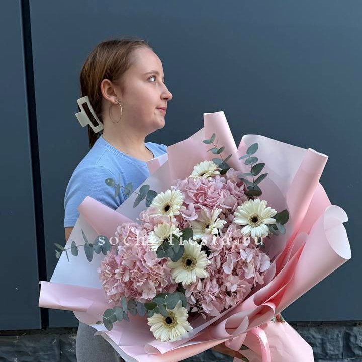 Букет "Знак любви" в Мурманске