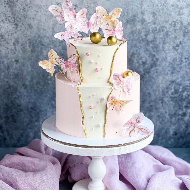 Торт "Бабочки в животе" в Мурманске