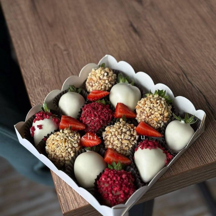 Клубника в шоколаде 12 ягод №2 в Мурманске