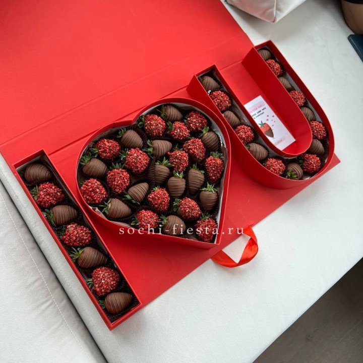 Клубника в шоколаде "Я люблю тебя" в Мурманске