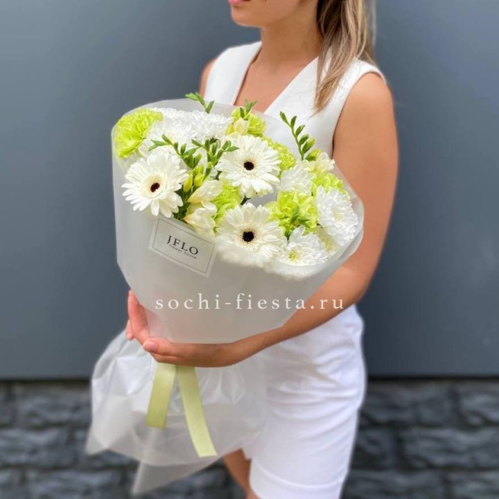 Букет "Джиржи фловерс" в Мурманске