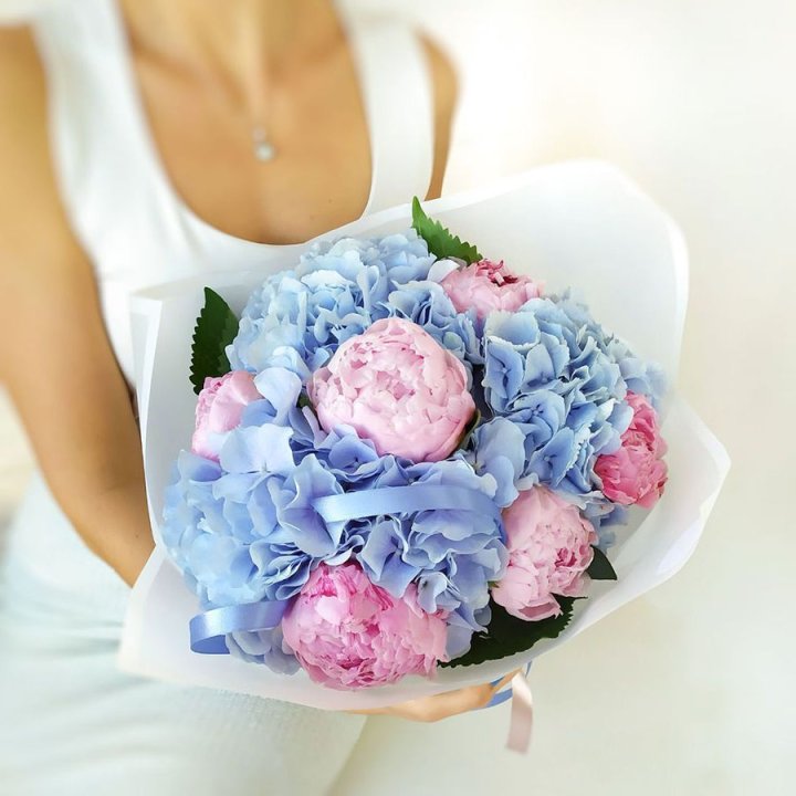 Гортензия и Пионы в Мурманске