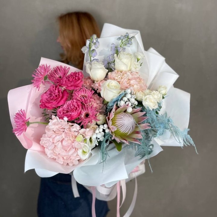 Дизайнерский букет "Фантастик" в Мурманске