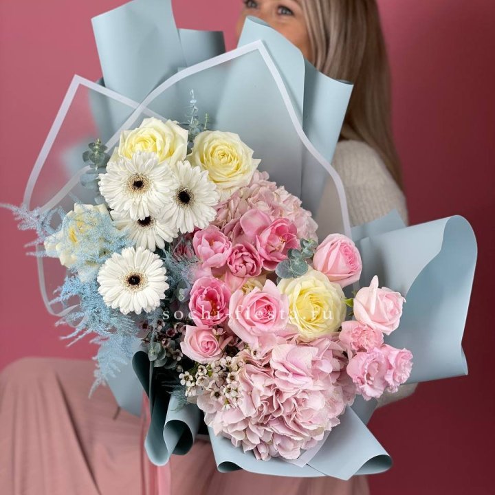 Дизайнерский букет "Адель" в Мурманске