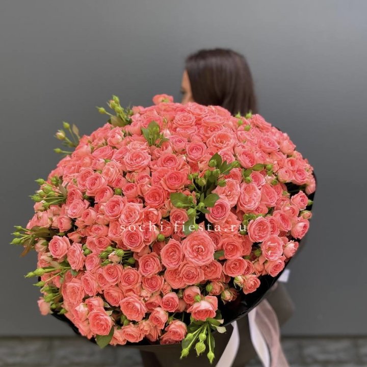 101 кустовая роза Барбадос в Мурманске