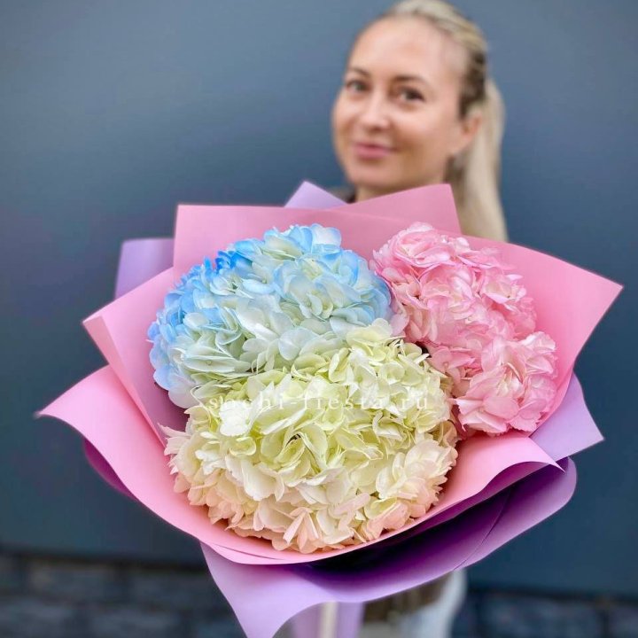 Букет гортензий "Тоника" в Мурманске