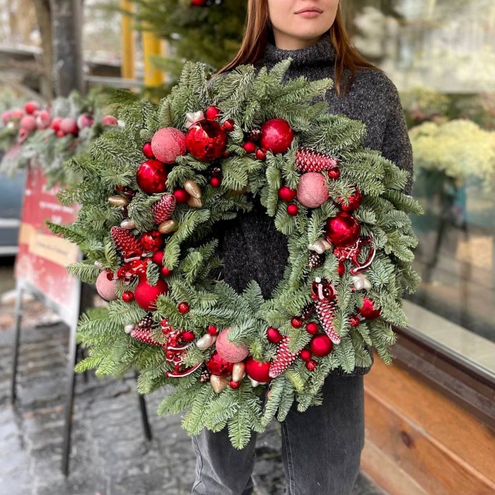 Рождественский венок  в Мурманске