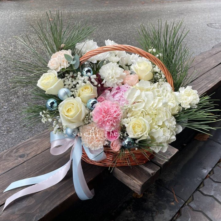 Новогодняя корзина  в Мурманске