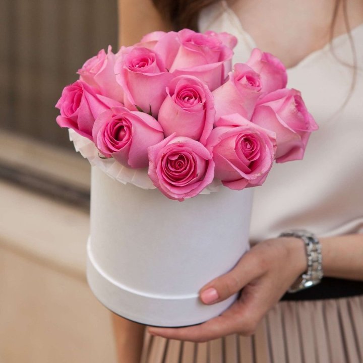 15 роз в боксе Кэтрин в Мурманске