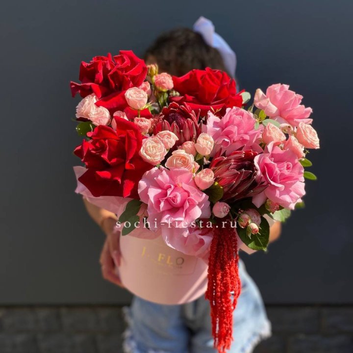 Дизайнерский цилиндр "Густо" в Мурманске