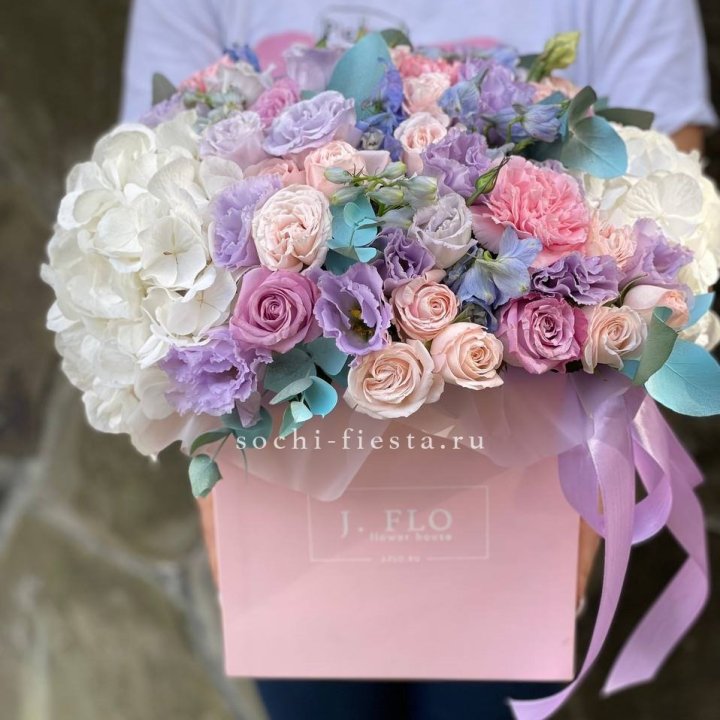 Цветочный бокс макси каб в Мурманске