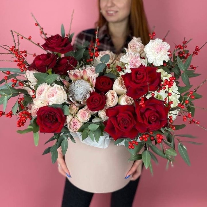 Авторский бокс "Ред гарден" в Мурманске