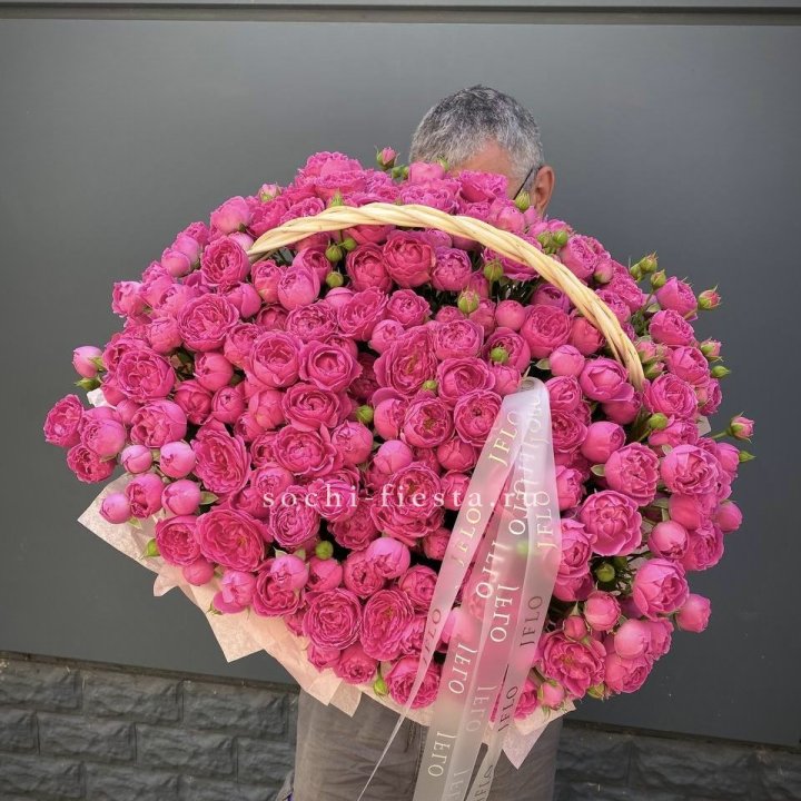 Корзина роз Мисти Баблс 151 в Мурманске