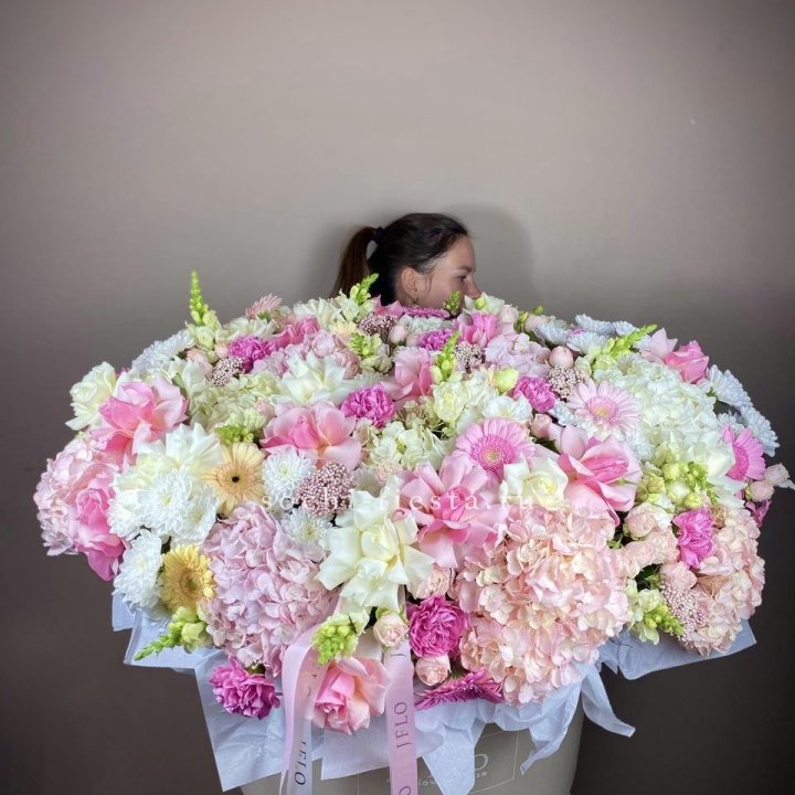 Корзина цветов «Рандеву» в Мурманске