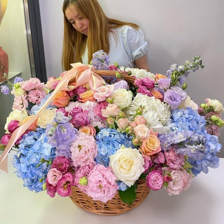 Авторская корзина "Экстра" в Мурманске