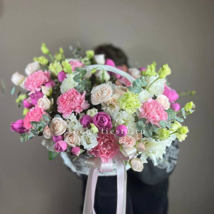 Корзина "Яркая" в Мурманске