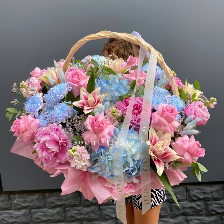 Яркая корзина "Летнее настроение" в Мурманске