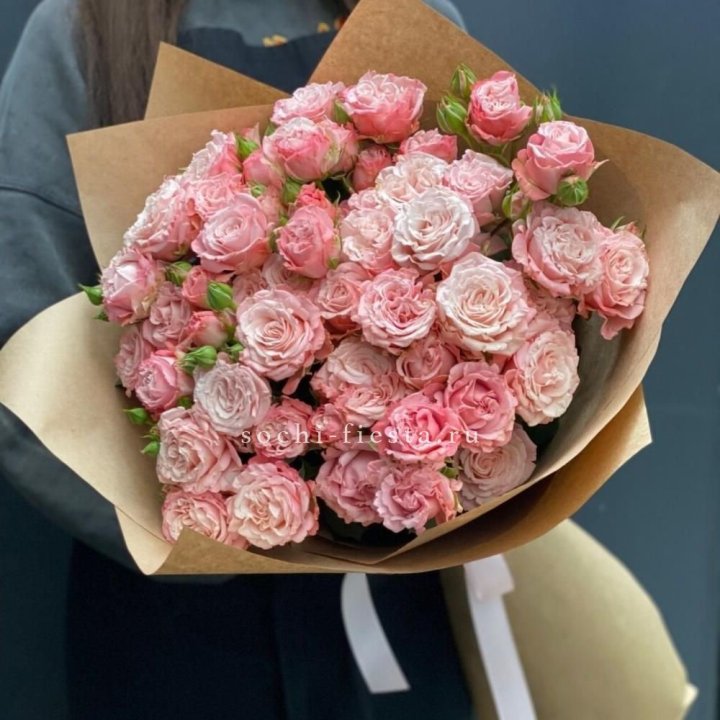 Пионовидные розы Bombastic №2 в Мурманске