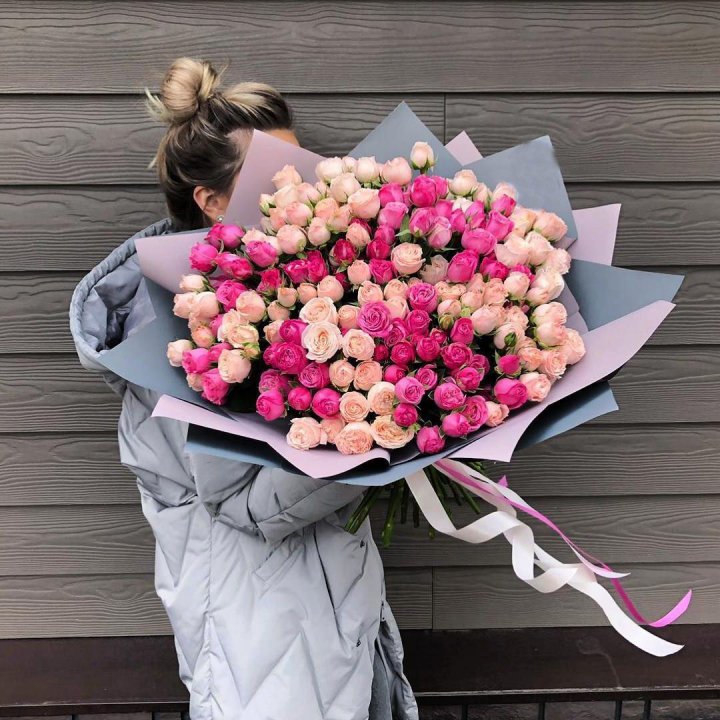 55 роз микс кустовых в Мурманске