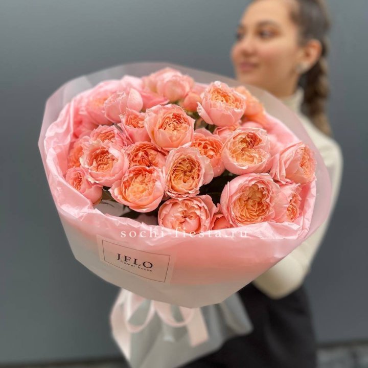 Букет из пионовидных роз Джульетта в Мурманске
