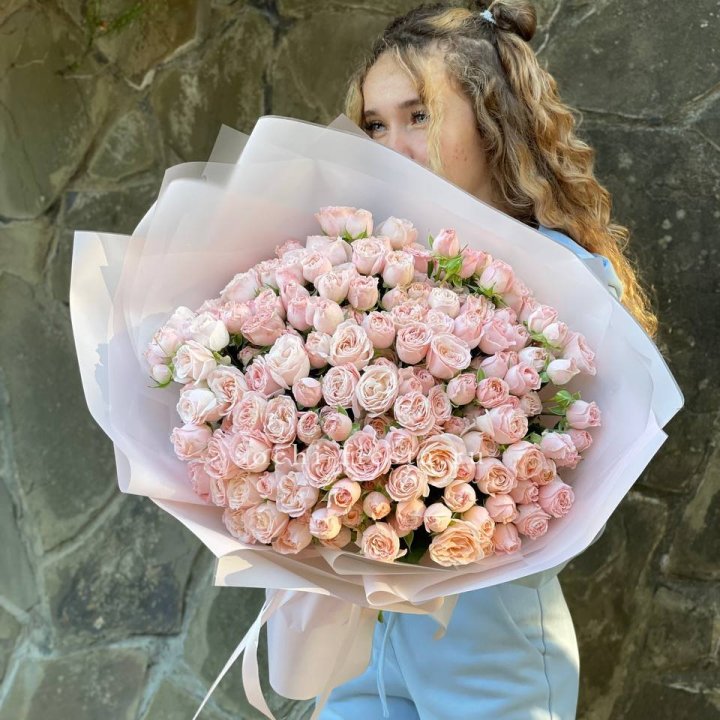 45 роза бомбастик Крем в Мурманске