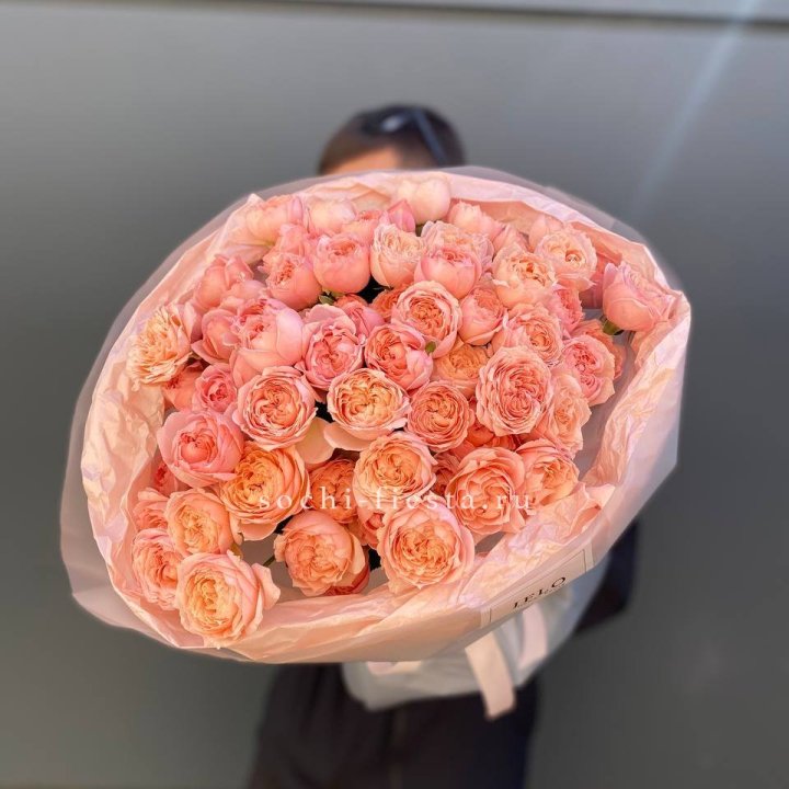 Букет из 21 пионовидной розы Джульетта в Мурманске