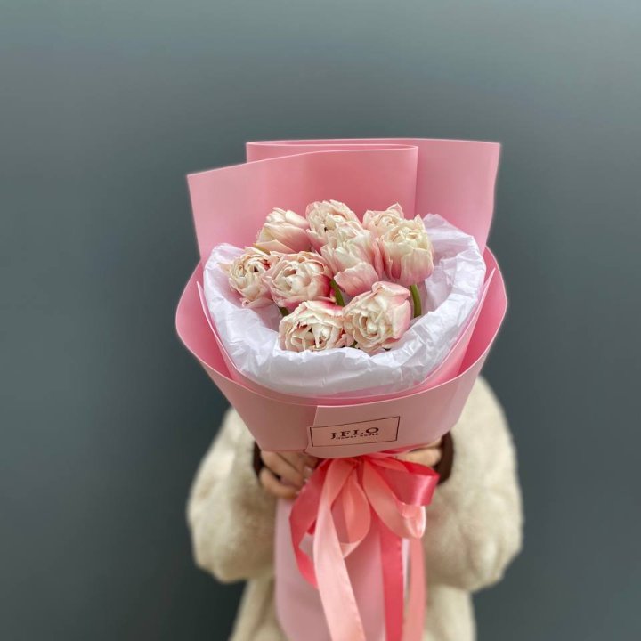 9 нежных тюльпанов в Мурманске