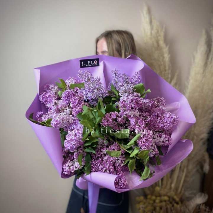 Букет сирени №5 в Мурманске