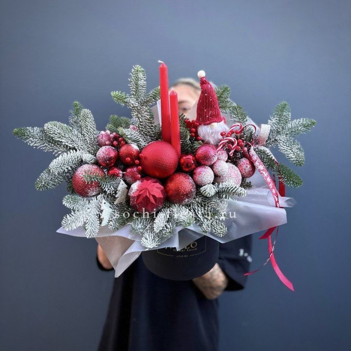 Композиция "Мери крисмас ред" в Мурманске