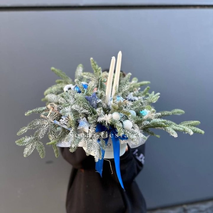 Новогодняя композиция в коробке  в Мурманске