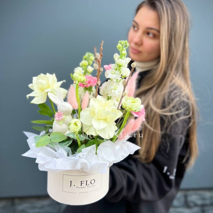 Цветочный бокс "Пасхальная композиция" в Мурманске