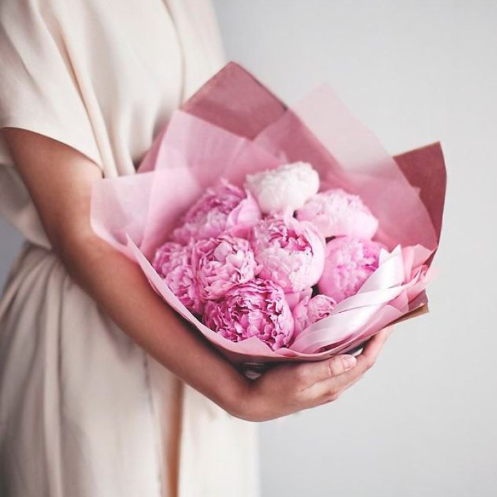 9 зефирных пионов в Мурманске