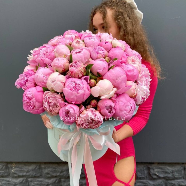 51 пион в цилиндре в Мурманске