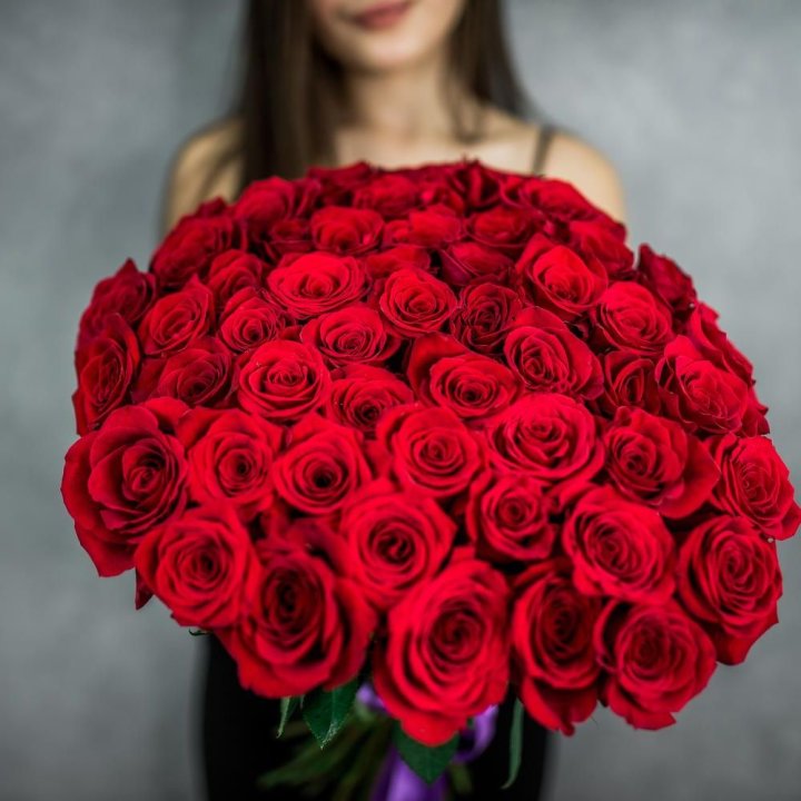 51 красная роза в Мурманске