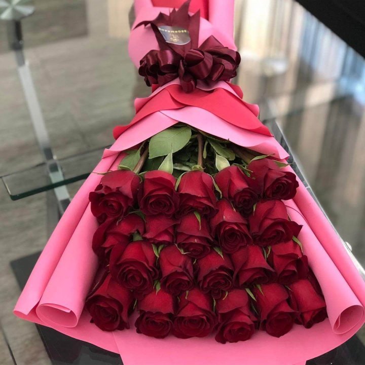 21 красная роза "Элеганс" в Мурманске