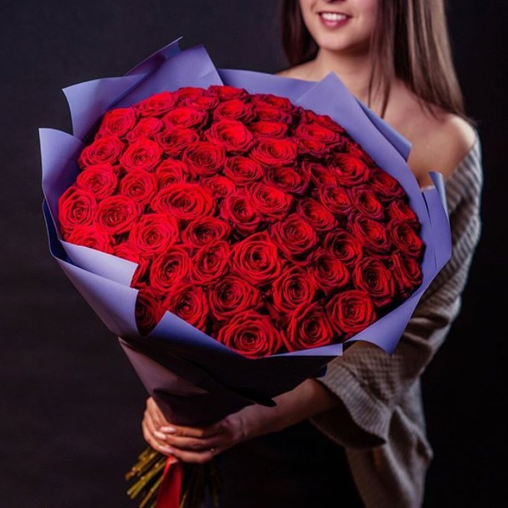 71 красная роза в Мурманске