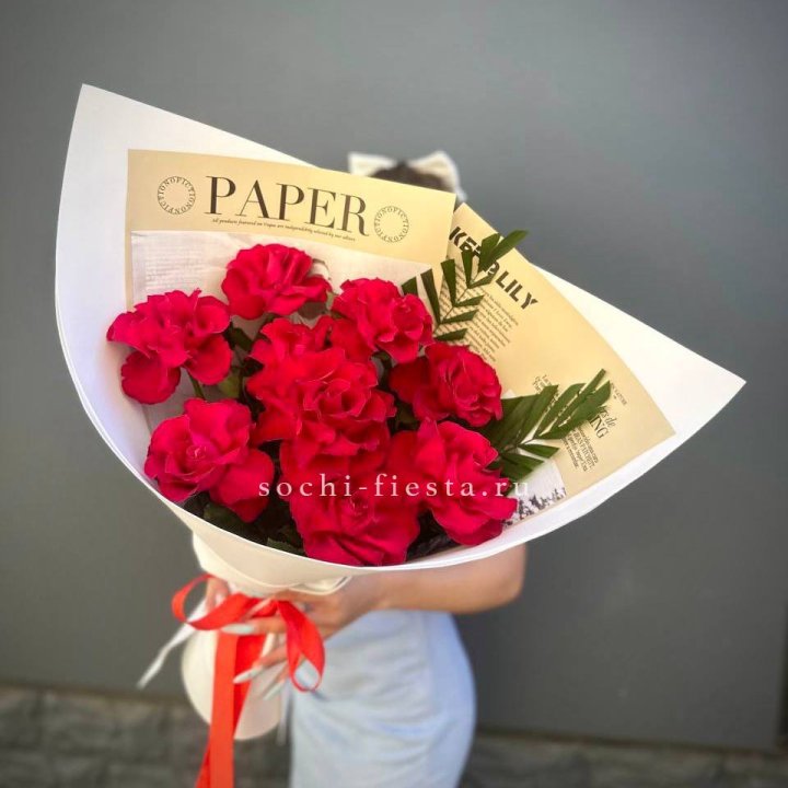 9 Красных французских роз Чико в Мурманске