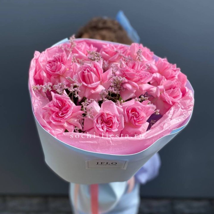 Букет французских розовых роз  в Мурманске