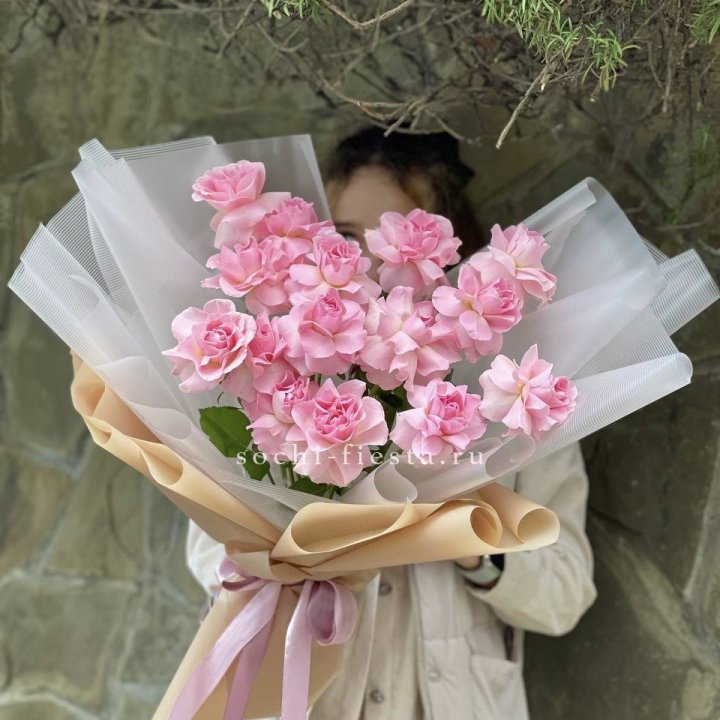 Букет из 15 французских роз Пинк дрим в Мурманске