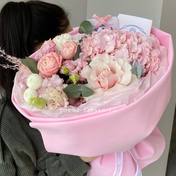 Авторский букет "Пинки" в Мурманске