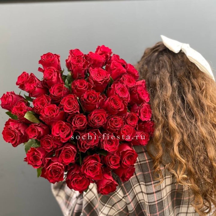 51 красная роза в Мурманске