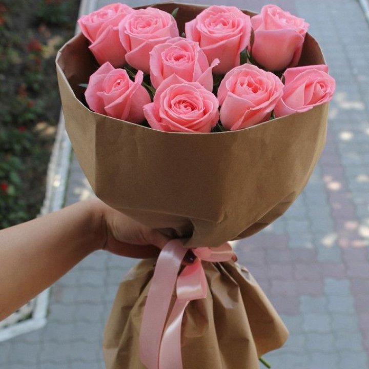 9 розовых роз в Мурманске