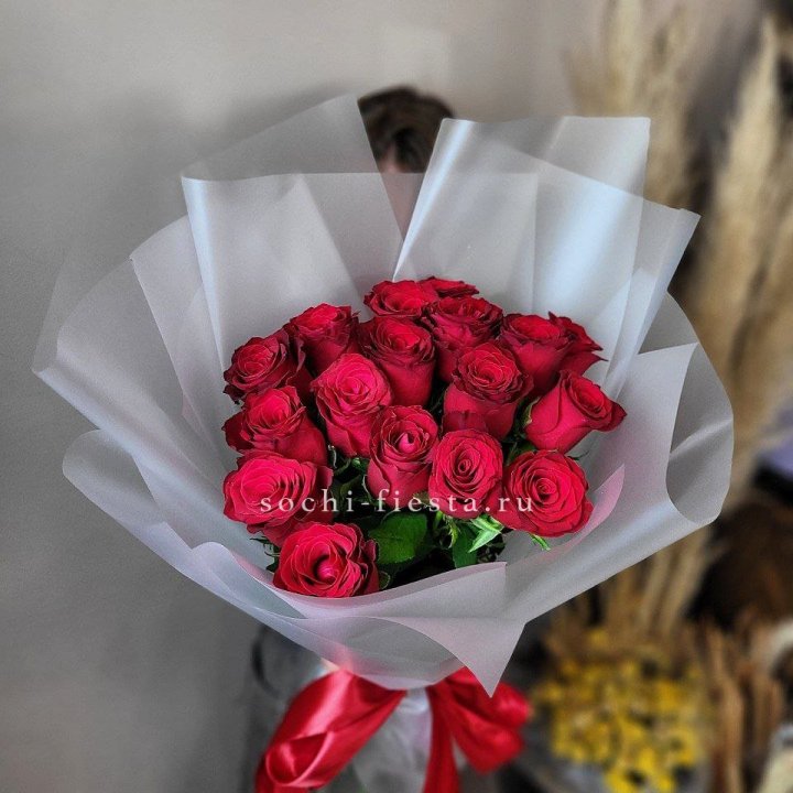 17 красных роз "Нет времени ждать" в Мурманске