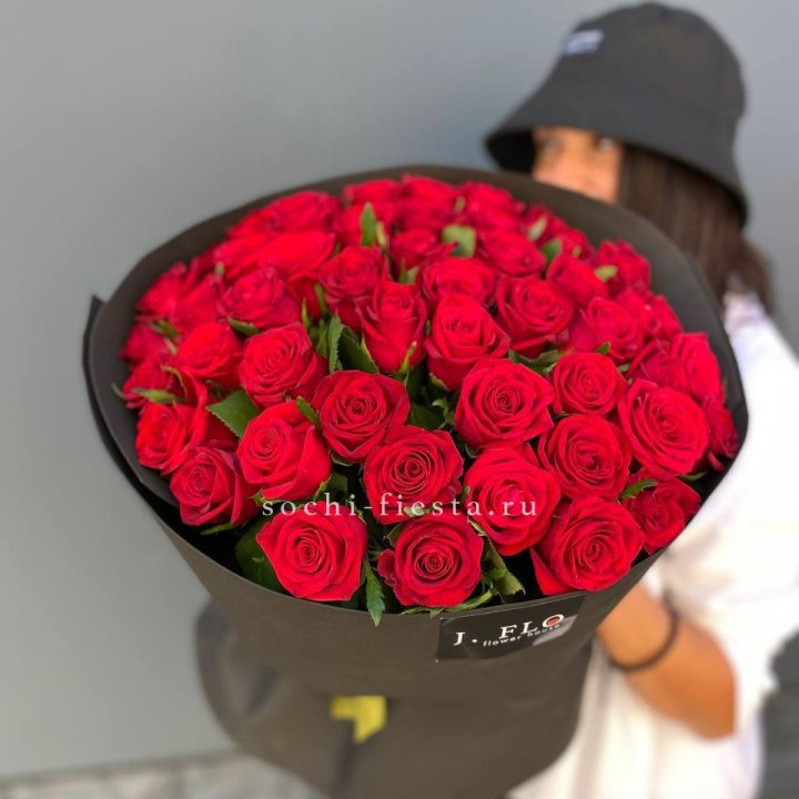 51 роза "Блек" в Мурманске